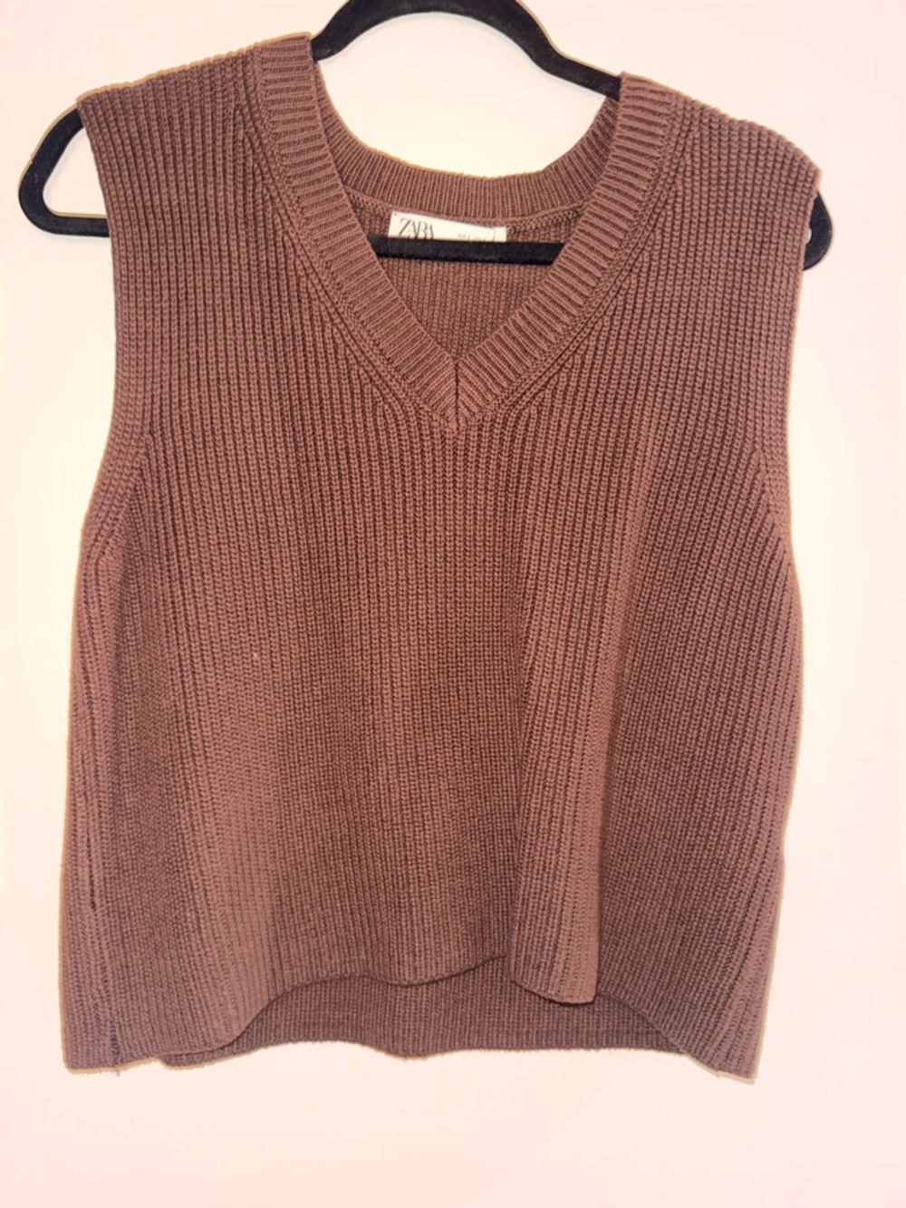 Zara Sleeveless V-Neck Knit Vest - brown